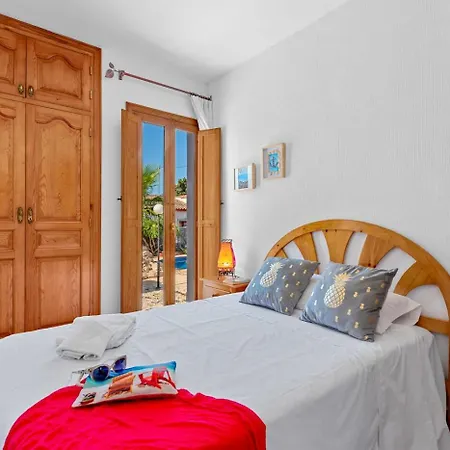 فيلة Rebeca - Plusholidays Ifach