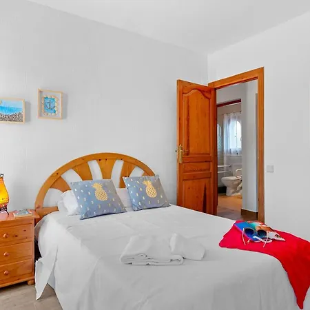 Rebeca - Plusholidays Villa