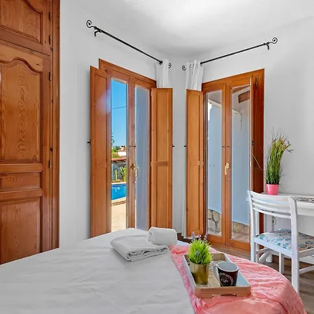 Villa Rebeca - Plusholidays *