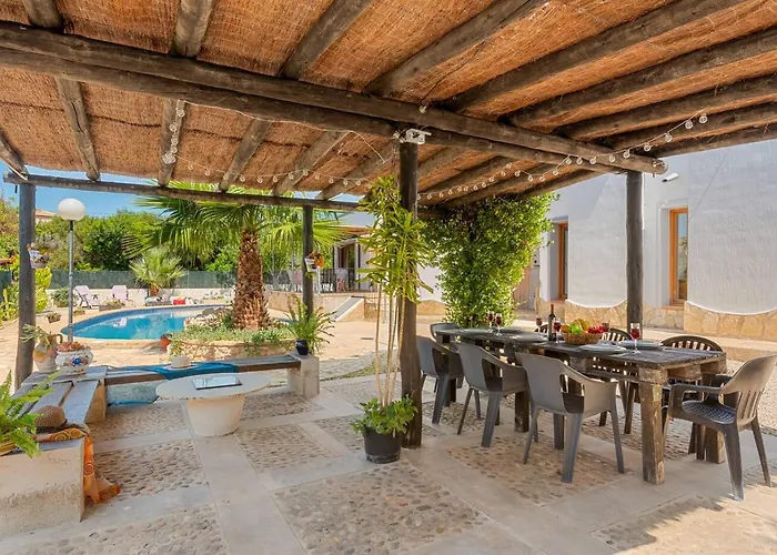 Rebeca - Plusholidays Villa