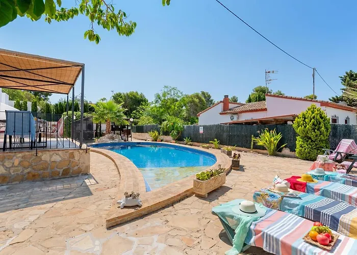 Villa Rebeca - Plusholidays *